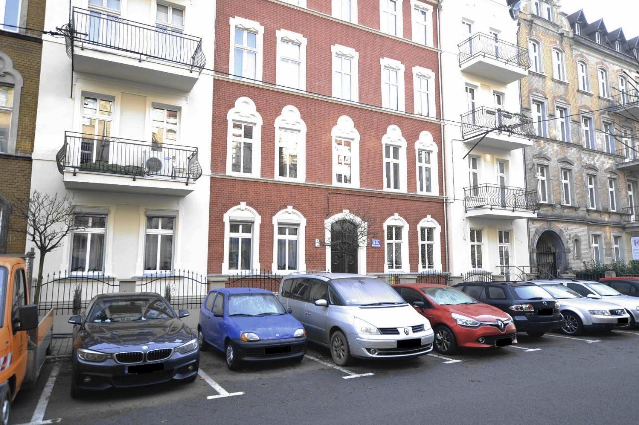 Apartament Turkusowy- Centrum Gliwic グリヴィツェ エクステリア 写真